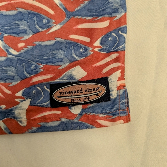 Vineyard Vines Boys Swim Trunks Size Small - Picture 7 of 7